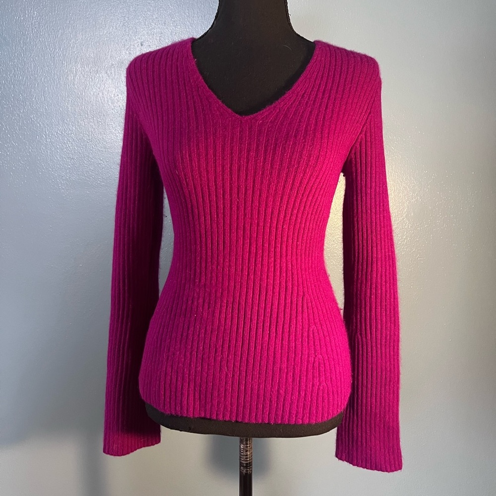 Ann Taylor Ribbed fuchsia Sweater